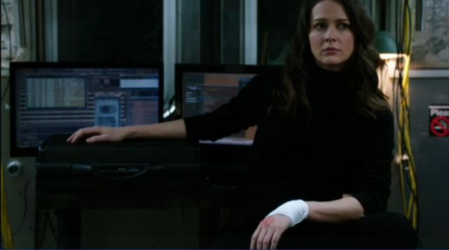A briefcase in carbon fiber in Person of Interest