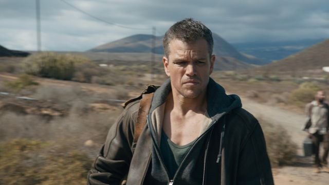 Le sweatshirt à capuche de Jason Bourne (Matt Damon) dans Jason Bourne