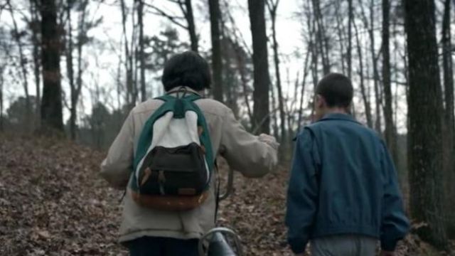 Le sac à dos de Mike Wheeler (Finn Wolfhard) dans Stranger Things S01E07