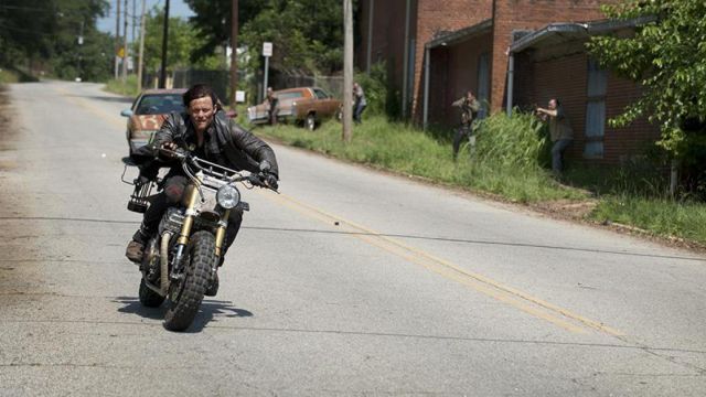 The motorcycle Daryl Dixon (Norman Reedus) in The Walking Dead S06E06