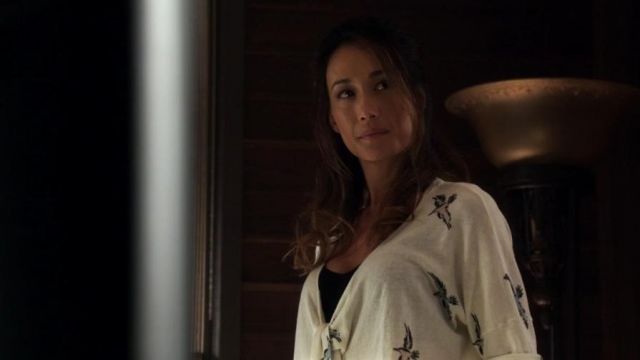 The bird print blouse worn by Nikita Mears (Maggie Q) in the Nikita series (S02E02)