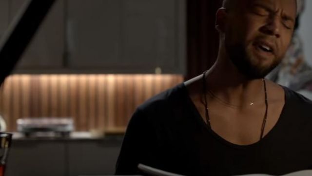 Le collier ras le cou très fin Jamal Lyon (Jussie Smollett) dans Empire S03E04