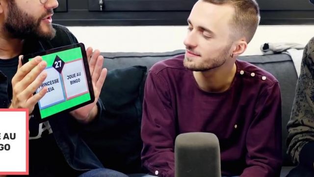 Le pull de Squeezie dans la vidéo On a pleuré de rire avec Cyprien et Seb