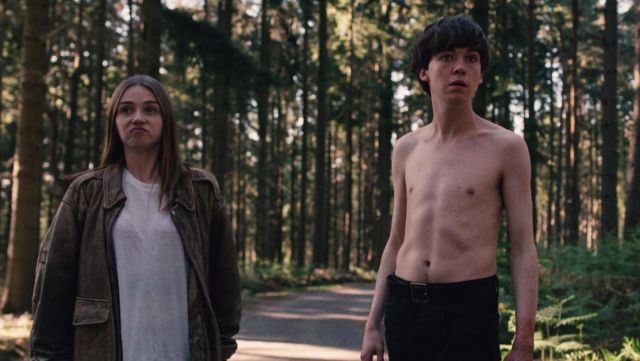 The leather jacket by Alyssa (Jessica Barden) in The End of the F***ing World S01E02
