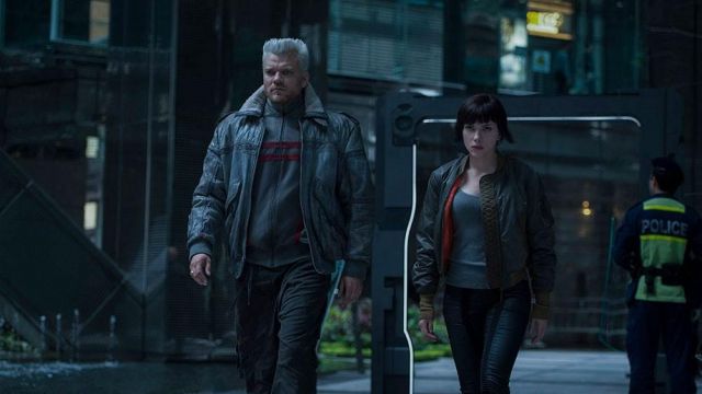 The Jacket Batou (Pilou Asbæk) in Ghost in the Shell