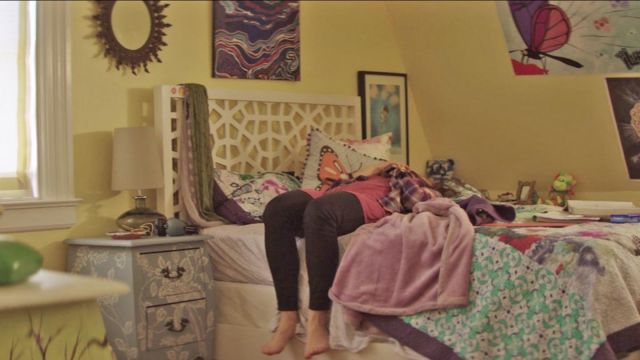 The bed of Hannah Baker (Katherine Langford) in 13 Reasons Why