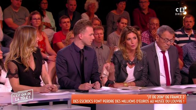 El atuendo usado por Stephanie Loire en el espectáculo C'est que de la télé del 04/06/2018