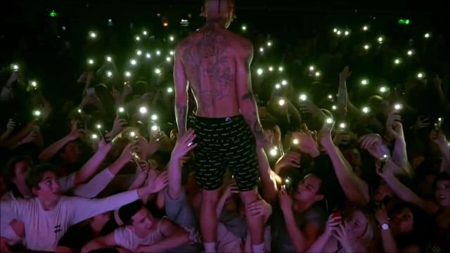 The black shorts to printed of Lil Skies in his clip Cloudy Skies
