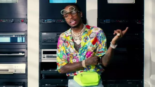 La chemise multicolore portée par Quavo dans son video clip She for keeps avec Quality Control et Nicki Minaj