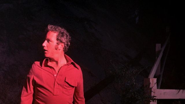 La camisa roja vintage usada por Roy Neary (Richard Dreyfuss) en Encuentros del Tercer Tipo