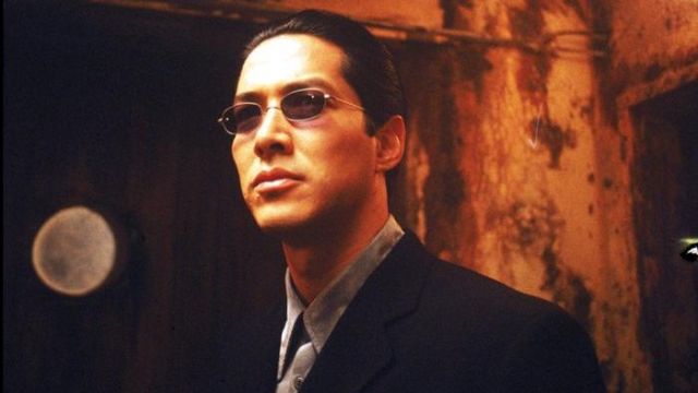 The sunglasses worn by Han Sing (Jet Li) Romeo must die