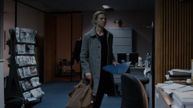 The Gray Coat Worn By Harriet Dunkley Anna Torv In A