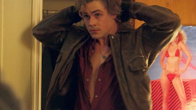 The leather jacket, Billy Hargrove (Dacre Montgomery) in Stranger Things  S02E08 | Spotern