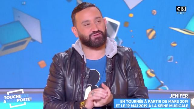 The t-shirt Mickey blue de Cyril Hanouna in Touche pas à my post of October 29, 2018