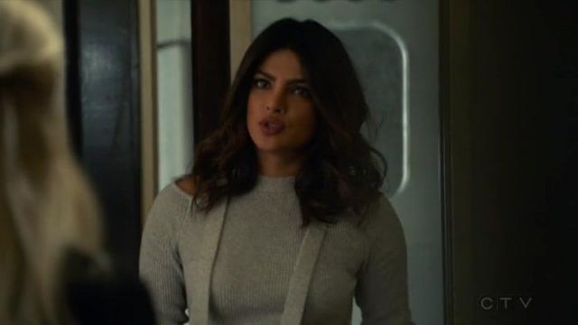 Le pull porté par Alex Parrish (Priyanka Chopra) dans Quantico S03E07