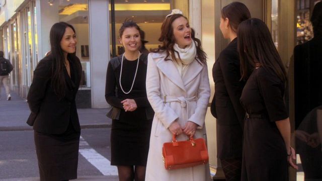 The white coat worn by Blair Waldorf (Leighton Meester) in Gossip Girl S05E13