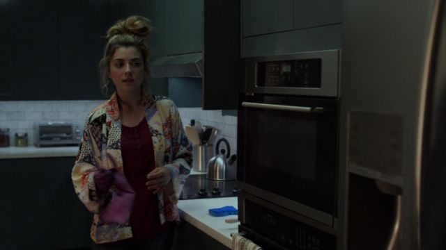 The shirt patchwork of Amy Bendix (Giorgia Whigham) in Marvel's The Punisher S02E05