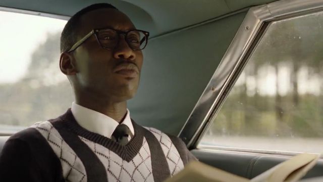Sweater worn by Dr. Don Shirley (Mahershala Ali) as seen in Green Book