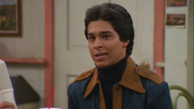 Vintage Blue Suede Jacket Worn By Fez Wilmer Valderrama In That S 70 S Show S03e12 Spotern