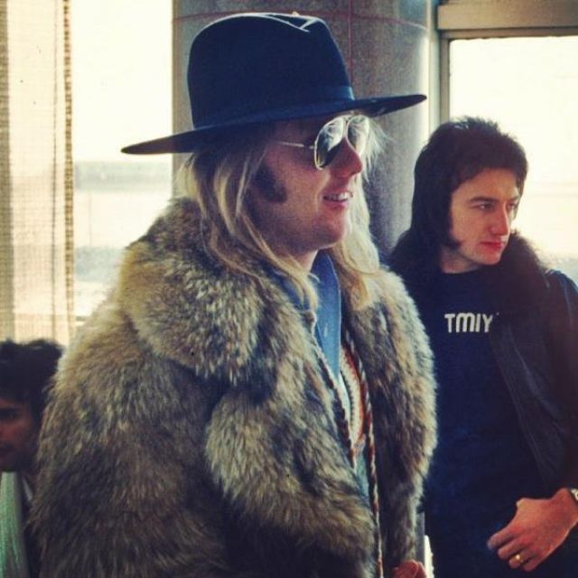 Fur coat worn by Roger Taylor as seen on Instagram Account @Rogertayloroffical