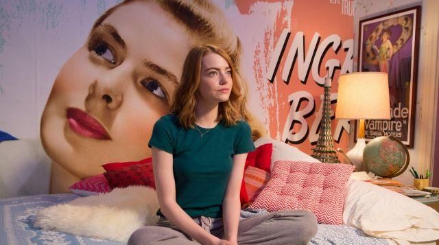 The poster of Ingrid Bergman in the house of Mia (Emma Stone) in the The Land