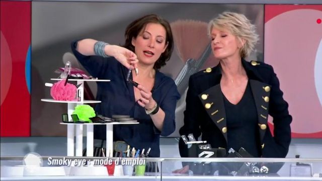 La chaqueta usada por Sophie Davant en el programa C'est au del 22 de mayo de 2019