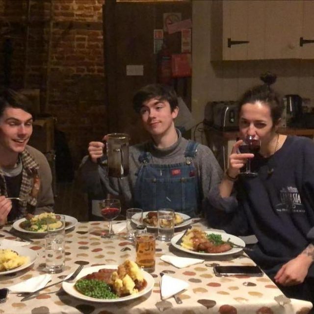 Overalls worn by Declan McKenna as seen on the In­sta­gram Ac­count of @Thede­clan­m­ckenna