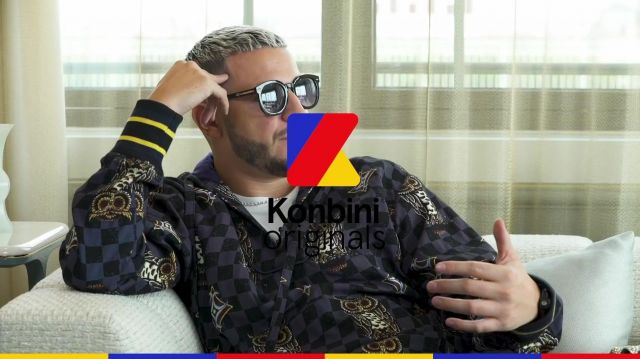 Le sweatshirt de DJ Snake dans la vidéo DJ Snake - L'interview exclusive - L'histoire de sa vie par Konbini