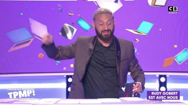 La veste marron à revers satiné portée par Cyril Hanouna dans Touche pas à mon poste du 17 septembre 2019