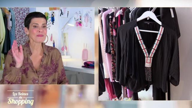 La chemise kaki à motif violet portée par Cristina Córdula dans Les reines du shopping du 26 septembre 2019