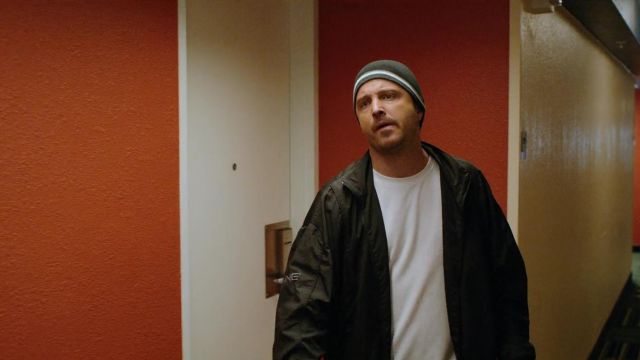 Noir Ping veste portée par Jesse Pinkman (Aaron Paul) comme on le voit dans El Camino: Un Breaking Bad Film