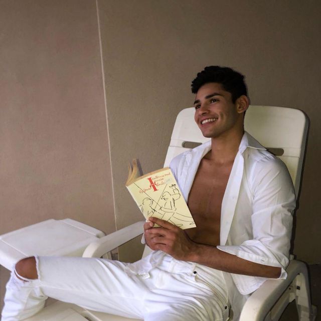 White button up shirt worn by Ryan Garcia on his Instagram account  @kingryang