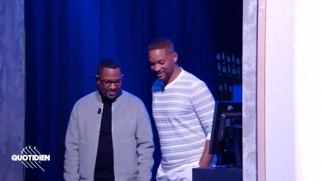 The striped t-shirt with white and grey worn by Will Smith in the show Daily on January 7, 2020