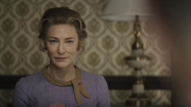 Lilas Tweed habiller porté par Phyllis Schlafly (Cate Blanchett) dans Mme Amérique (Saison 1)