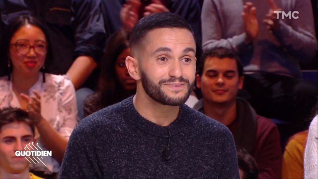 The sweater melange worn by Malik Bentalha in the show Daily 12/01/2020