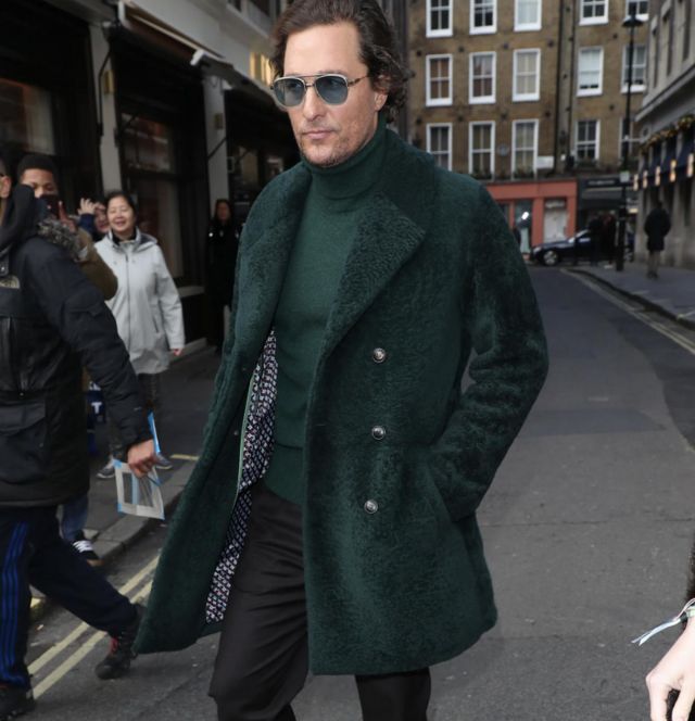Le manteau en laine vert de Matthew McConaughey porté le 24 février 2020 à Londres.