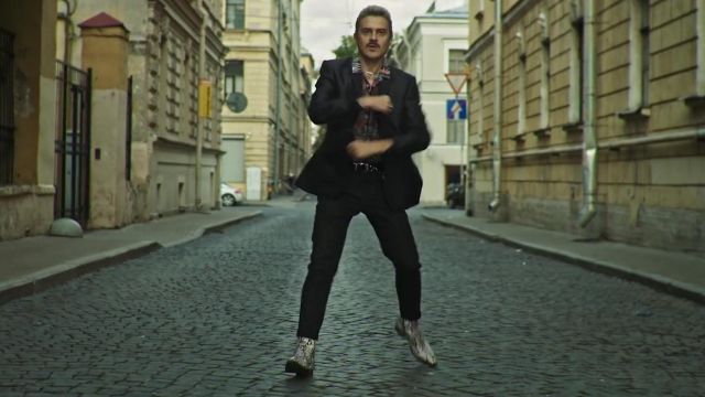 Boots in snake-Ilya Prusikin in the clip SKIBIDI of LITTLE BIG 
