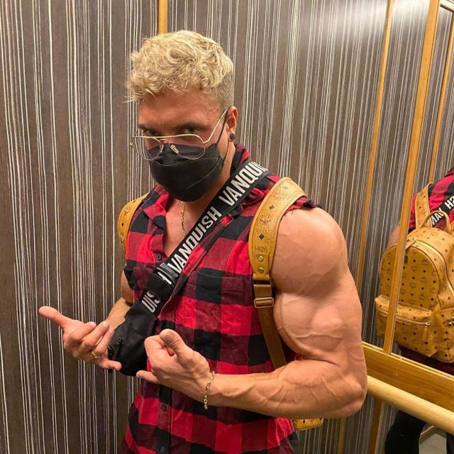 Backpack worn by Jo Lindner on his Instagram account of @joesthetics