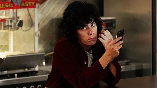 Red Shirt or Jacket worn by Nico (Roberta Colindrez) in Vida (S03E05)