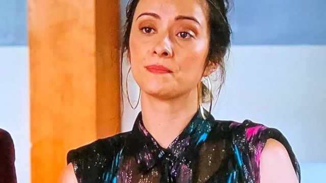 Blouse worn by Kate Foster (Catherine Reitman) in Workin' Moms
