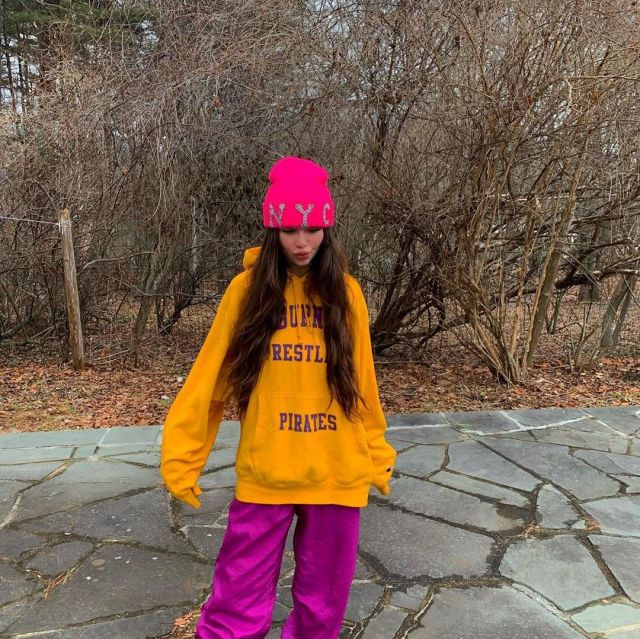 Pink NYC beanie worn by Malina Weissman on her Instagram account @ malinaweissman | Spotern