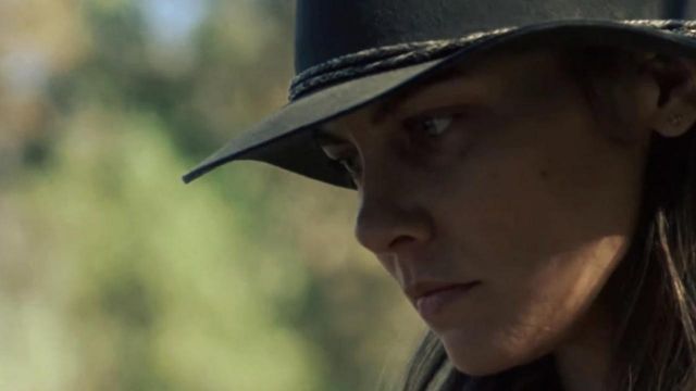 The hat of Maggie Greene (Lauren Cohan) in The Walking Dead (S10E16)