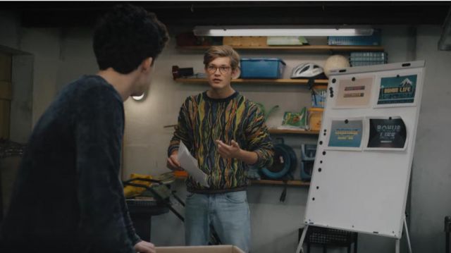 Printed Sweatshirt worn by Daniel Riffert (Damian Hardung) in How to Sell Drugs Online (Fast) (S02E03)
