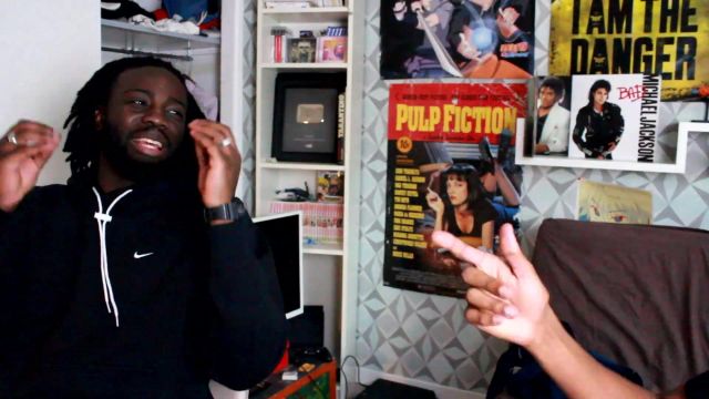 Hoodie nike porté par lonni dans la vidéo ON FAIT UN SON avec @Lonni