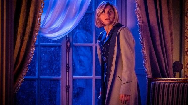 Shirt of The Doctor (Jodie Whittaker) in Doctor Who (S12E08)