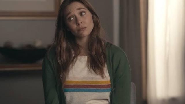 White shirt with colorful strip across chest of Leigh Shaw (Elizabeth Olsen) in Sorry For Your Loss (S01)
