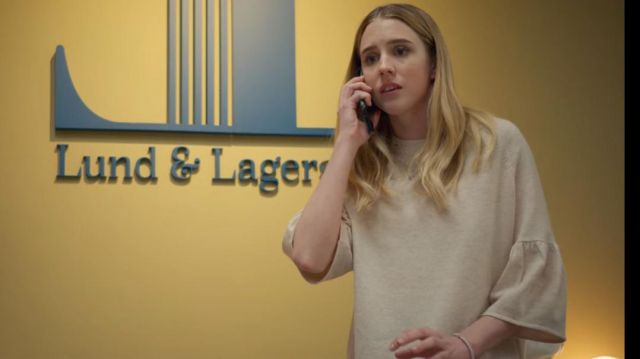Flounced sleeve top of Caroline Dahl (Carla Sehn) in Love & Anarchy (S01E08)