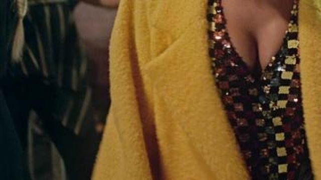 Dress multicolored sequins of Hannah Bailey Lois Chimimba in the series The One