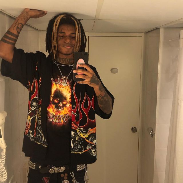 looking for the jacket and/or the t shirt used by zillakamk  on the Instagram account @zillakami