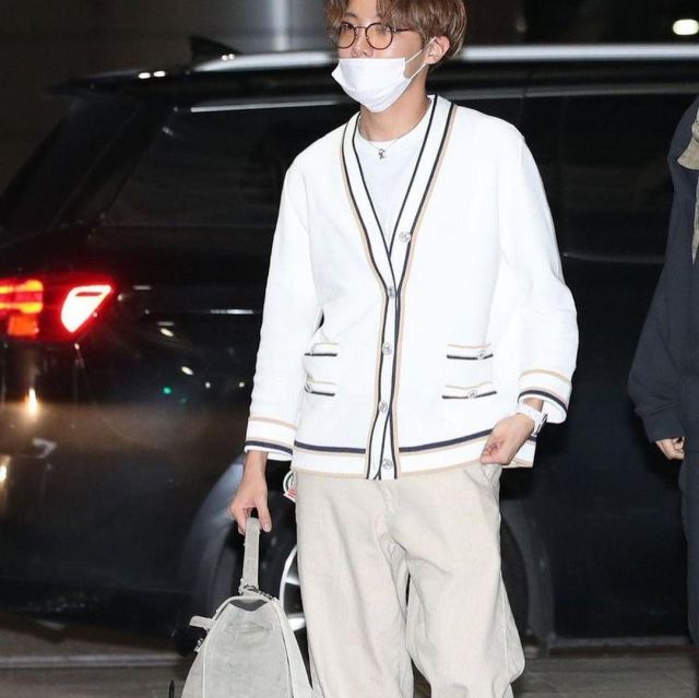 BTS' J Hope leaves for Las Vegas in a Rs 1.7 lakh mohair cardigan